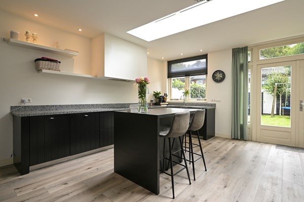 Medium property photo - Koningin Wilhelminalaan 80, 2264 BN Leidschendam